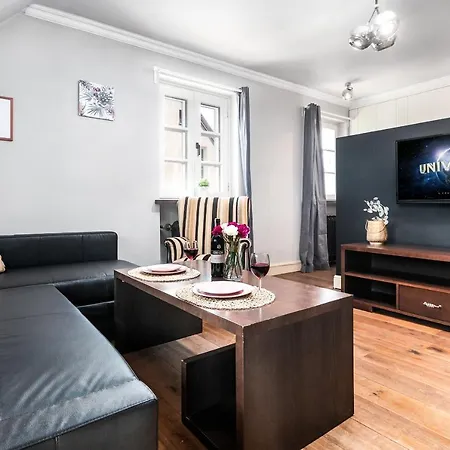 Old Town 6 By Renters Apartment Warsaw
